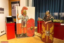 römischer Legionär in der Sonderausstellung des archäologischen Museums Quintana in Künzing